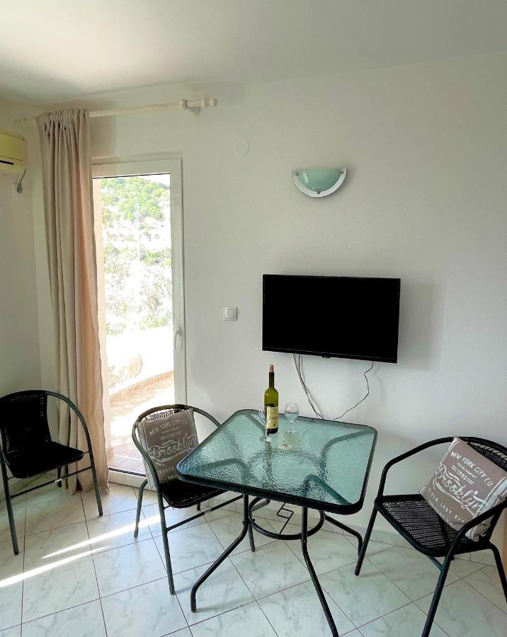 Apartments Villa Relax Петровац Экстерьер фото