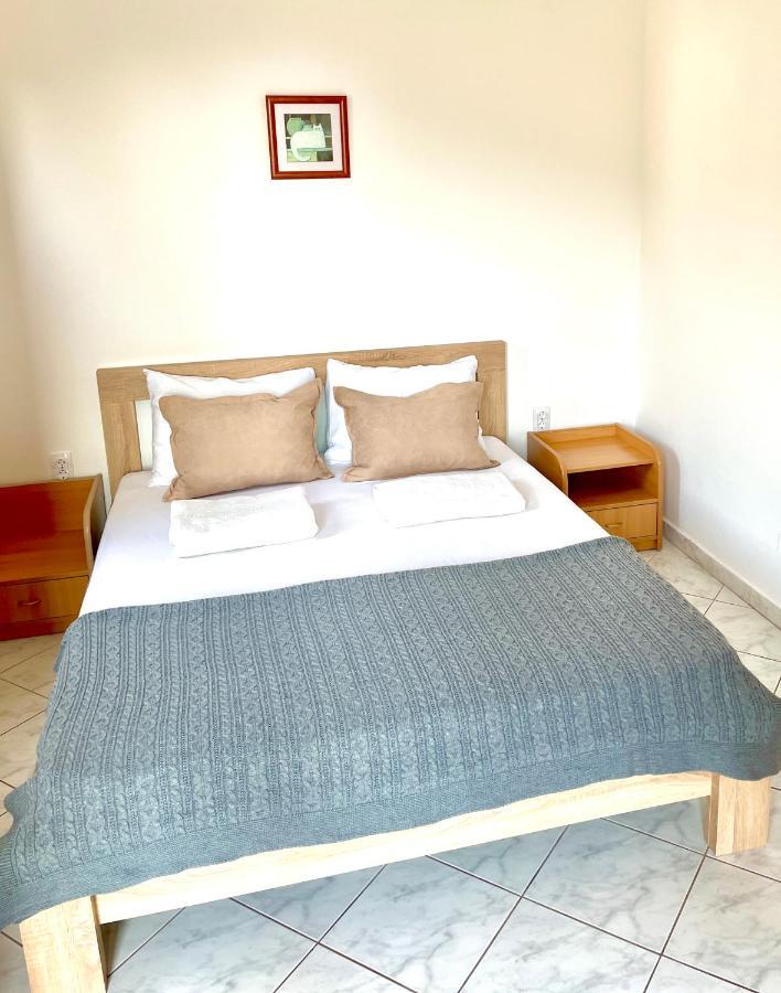 Apartments Villa Relax Петровац Экстерьер фото
