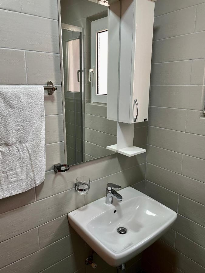 Apartments Villa Relax Петровац Экстерьер фото