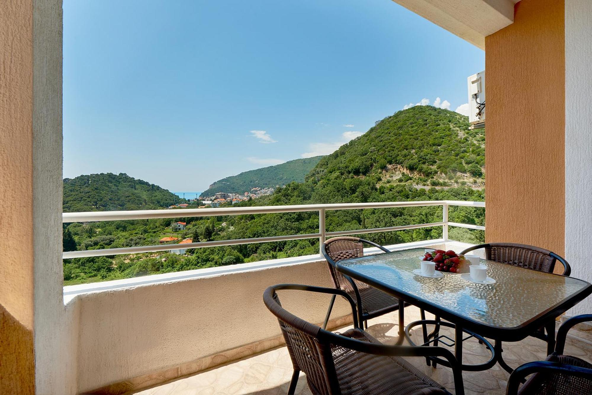 Apartments Villa Relax Петровац Экстерьер фото