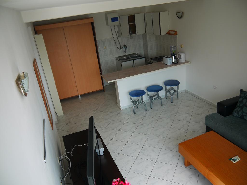 Apartments Villa Relax Петровац Экстерьер фото